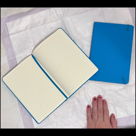 Two new hardcover leatherette flat lay journals - Picture 2 of 3